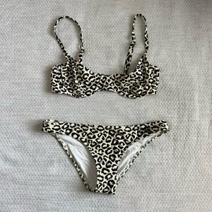 SOLID & STRIPED bikini